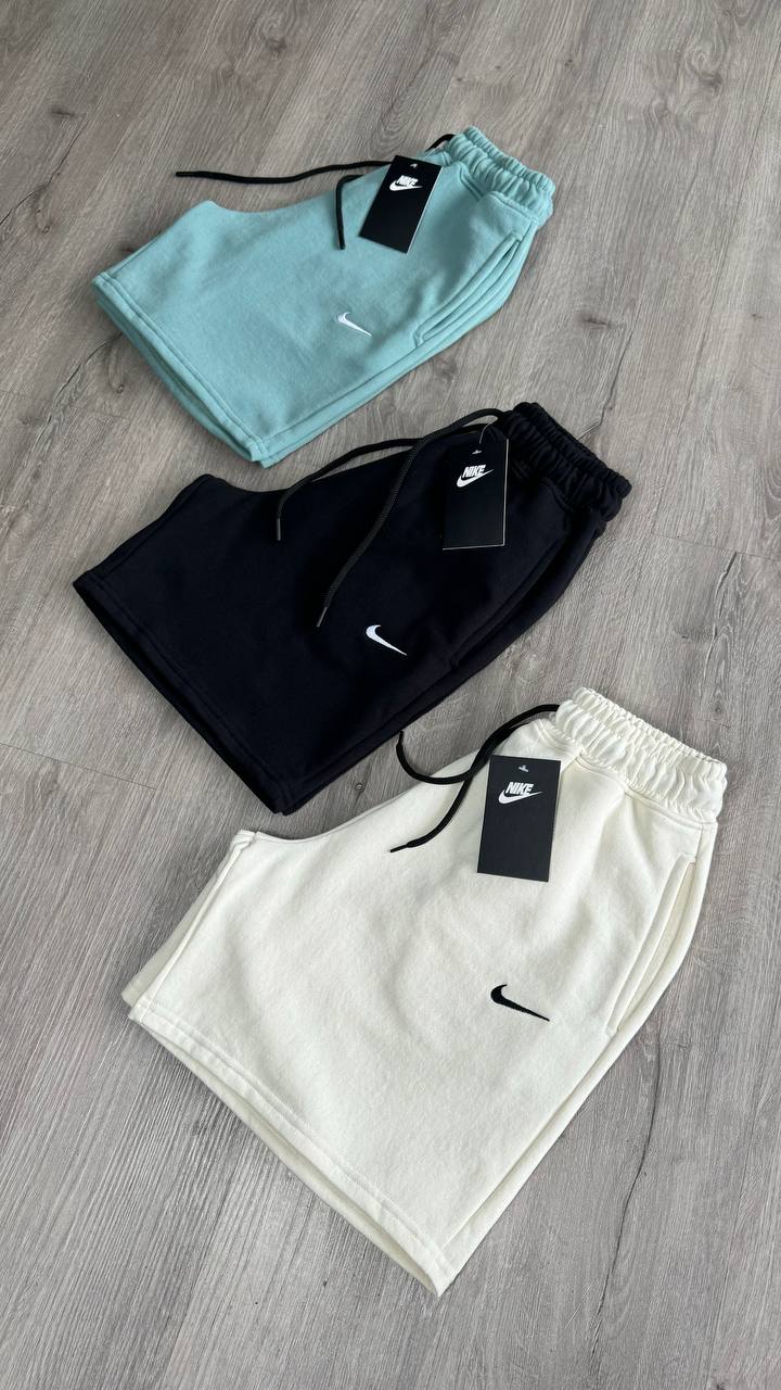 Pantaloneta Nike Oversize