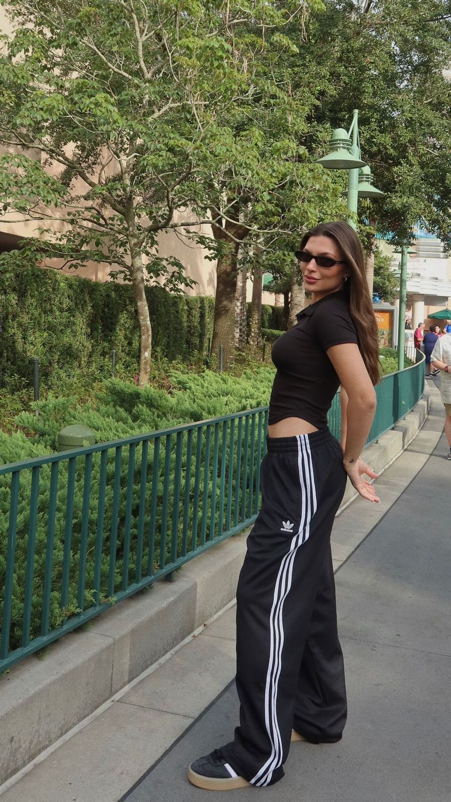 Pantalón Adidas Basta Ancha