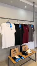 Camiseta Adidas Clásica