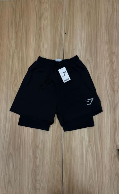 Pantaloneta Gymshark con Licra