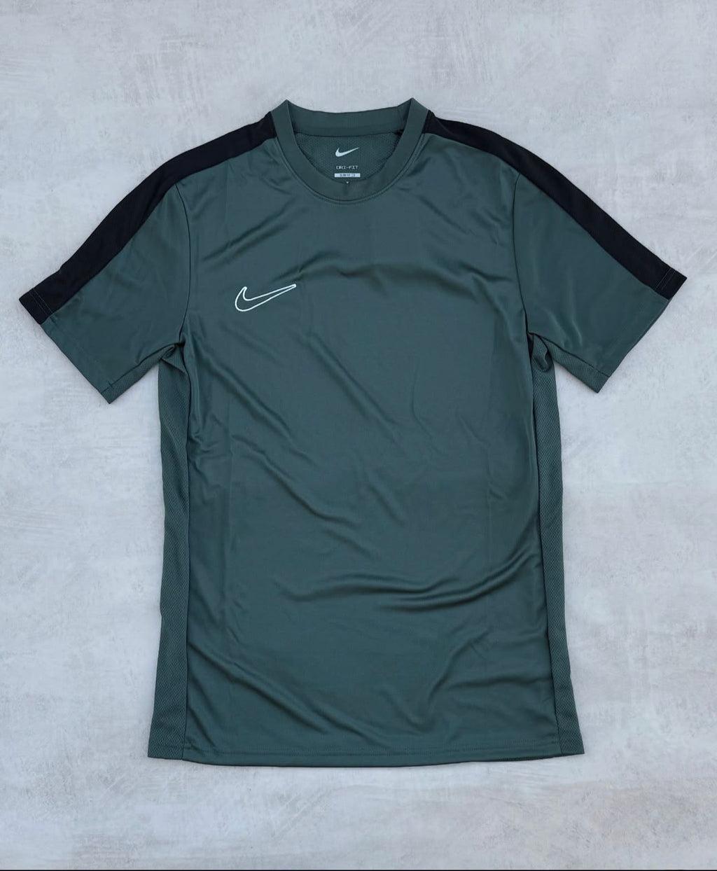Camiseta Nike Academy