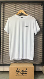 Camiseta Nike Deportiva Clásica