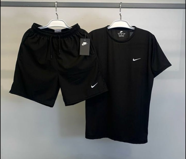 Conjunto Nike Corto Dry Fit